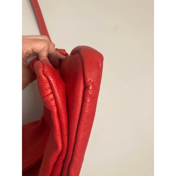 Vintage Red Leather SAS Made in USA Bag Crossbody Clutch Convertible - Picture 12 of 13